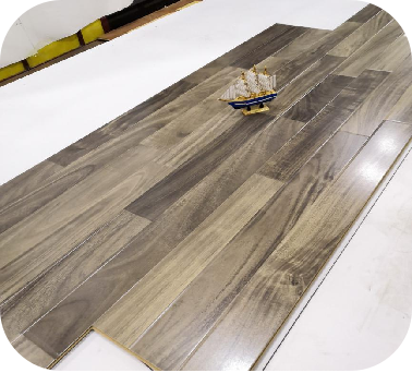 Mokatong oa Laminate1652